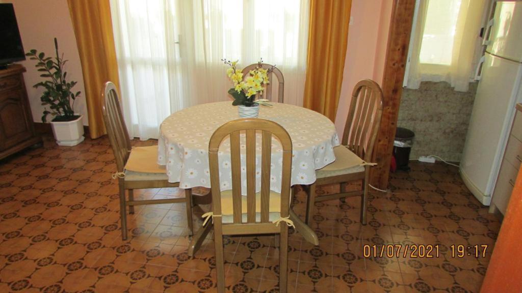 Apartment Tomy تروغير المظهر الخارجي الصورة
